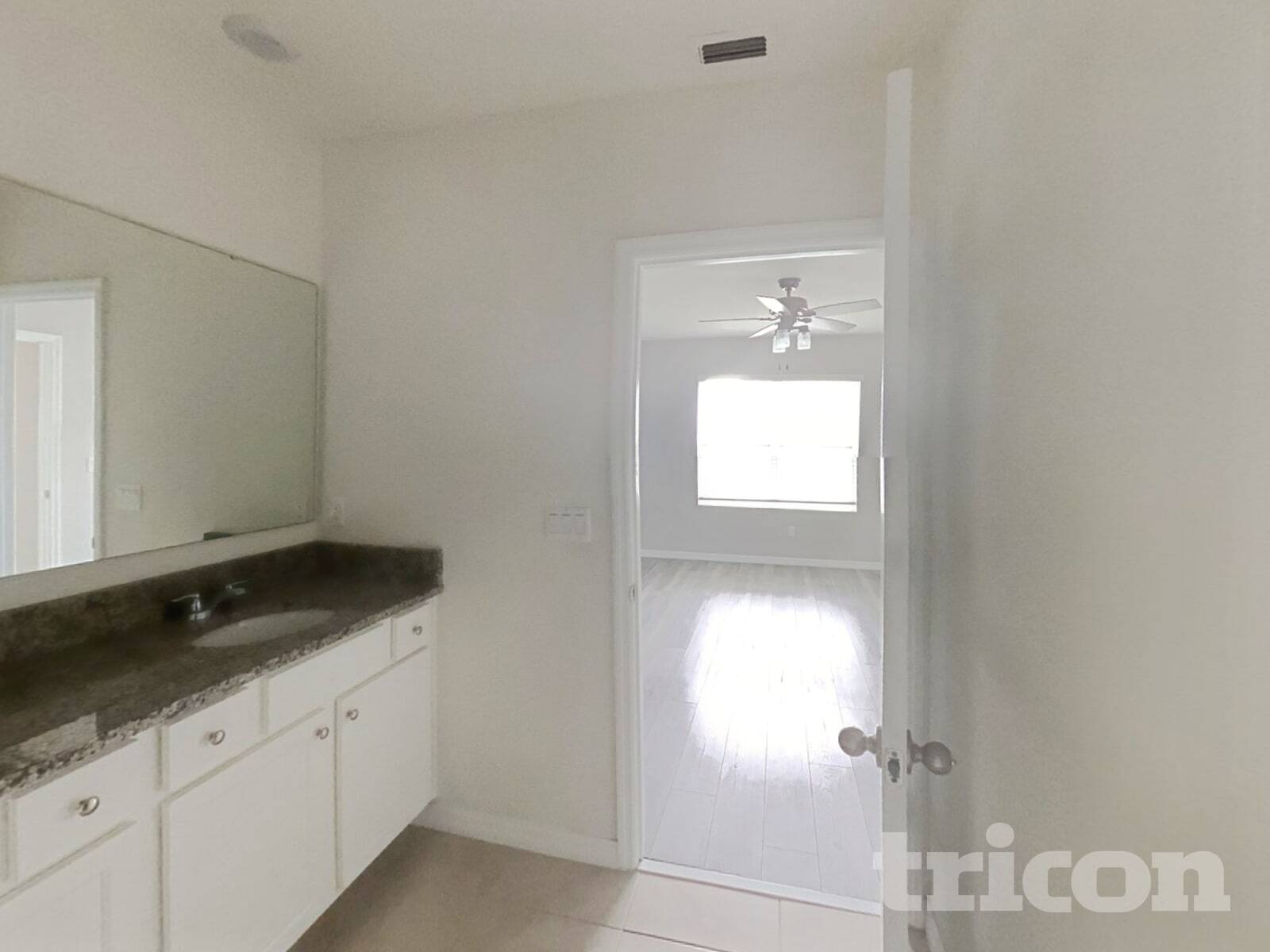 Building Photo - 9013 Pinales Wy