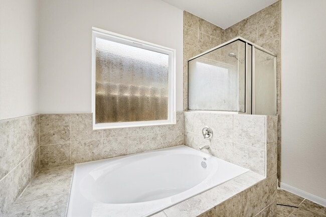 Building Photo - 14286 Empanada Dr