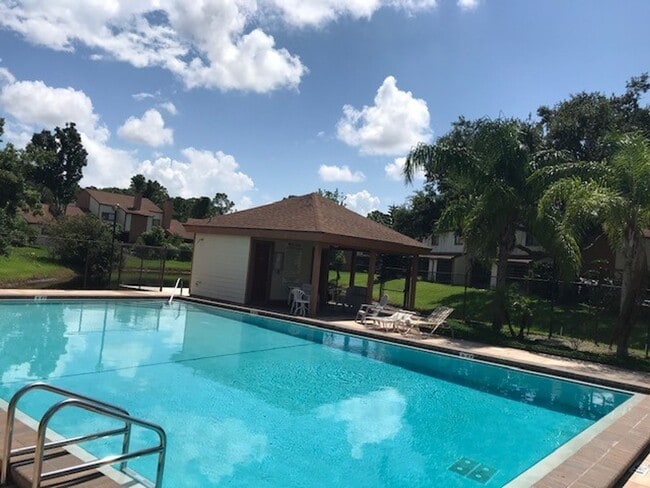 Building Photo - Daytona Beach 2/2.5 townhome