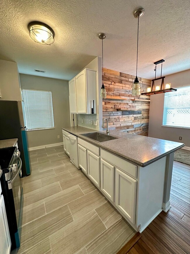 Building Photo - 4645 Grand Strand Dr