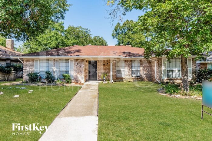 Primary Photo - 1625 San Antone Ln