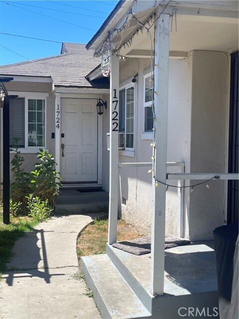 Building Photo - 1722 S Birch St