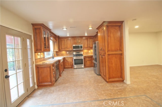 Building Photo - 868 Ardmore Cir