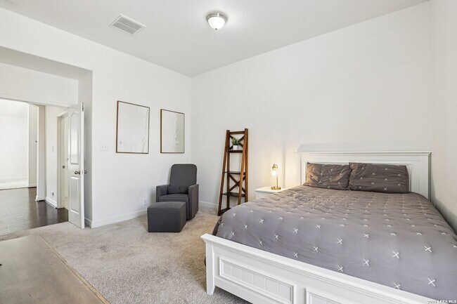 Building Photo - 21706 Miranda Hill