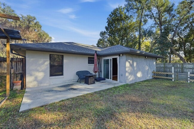 Building Photo - 408 Etheredge St