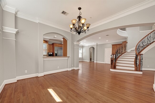 Building Photo - 5319 Fayette St