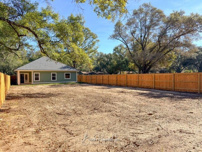 Building Photo - 8397 Kipling St