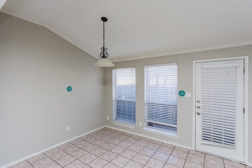 Building Photo - 4220 Fernleaf Dr