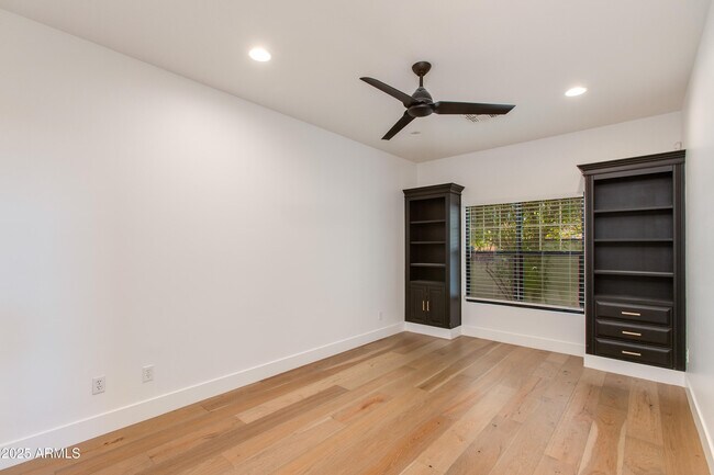Building Photo - 4110 N 47th St