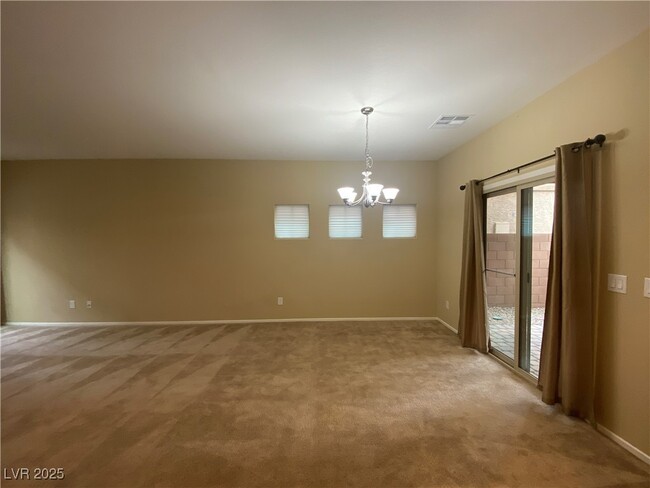 Building Photo - 9614 Vega Carpio Ave