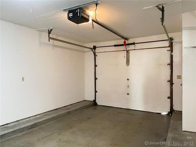 Building Photo - 77 Marion Ave