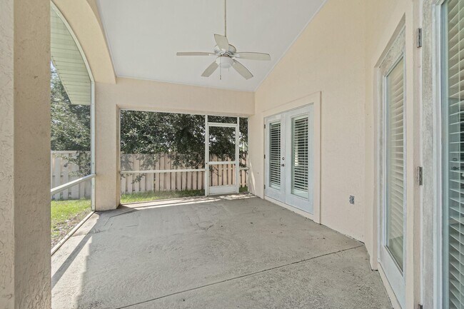 Building Photo - 113 Sea Garden Ct