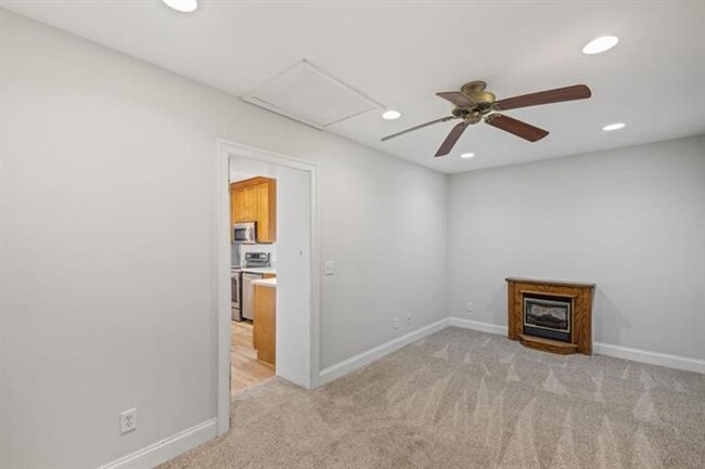 Building Photo - Single Family Home In Harrisonburg