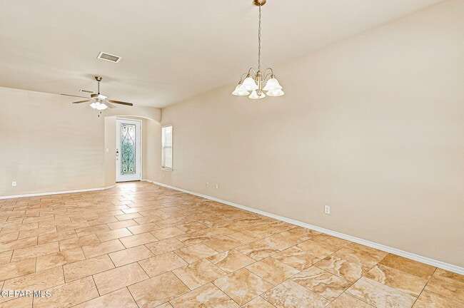 Building Photo - 7409 Dewberry Dr