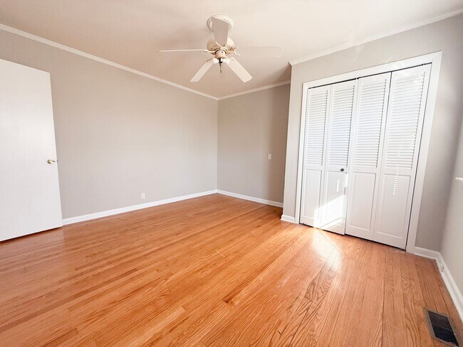 Building Photo - Spacious 3 Bedroom Home with Limited-Time $500 Move-In Special