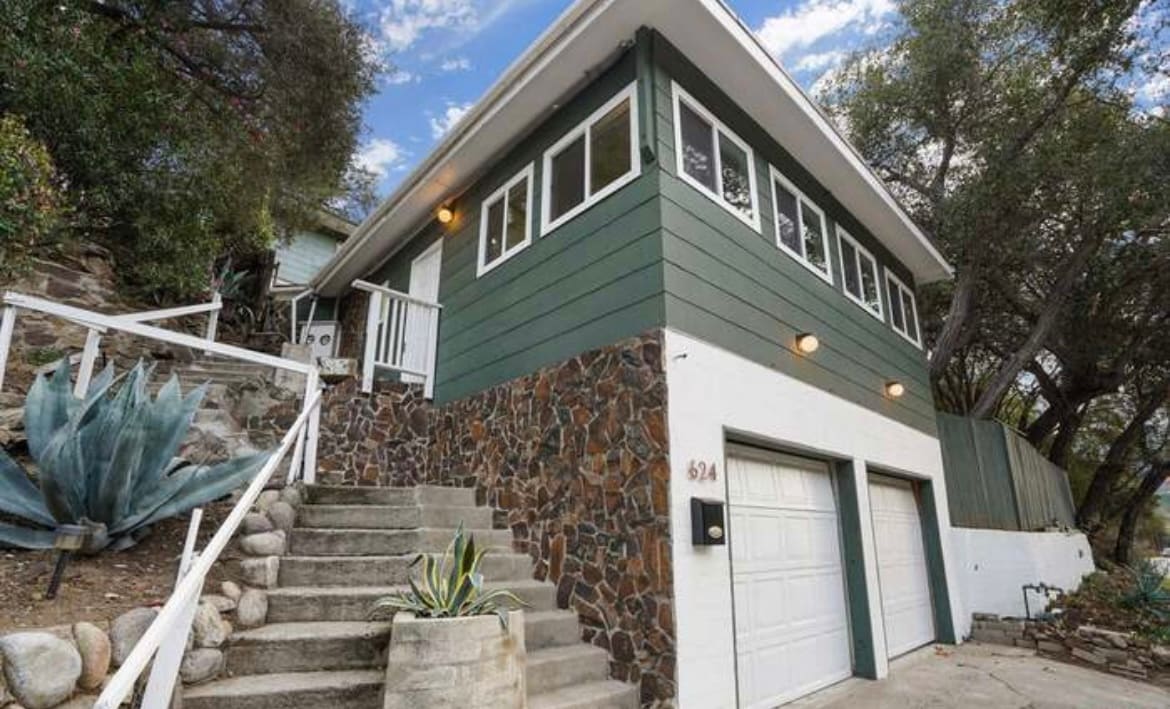 Front of house - 624 N Topanga Canyon Blvd