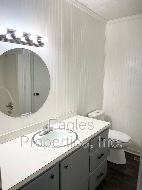 Building Photo - 2803 Warrick Cir