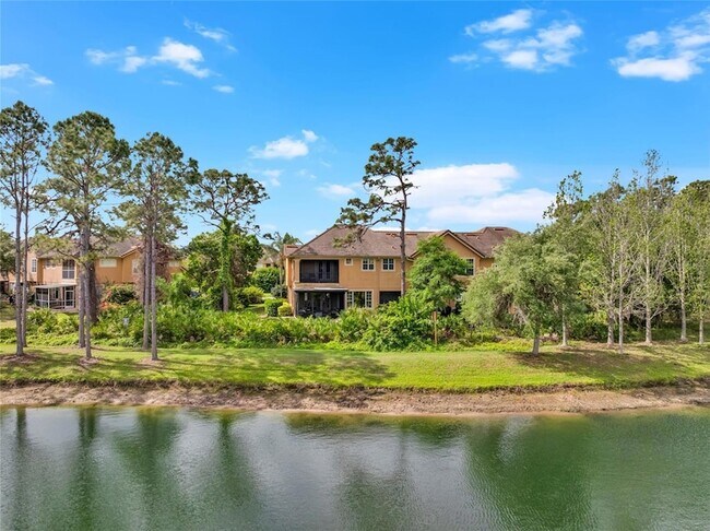 Building Photo - 8204 Villa Grande Ct