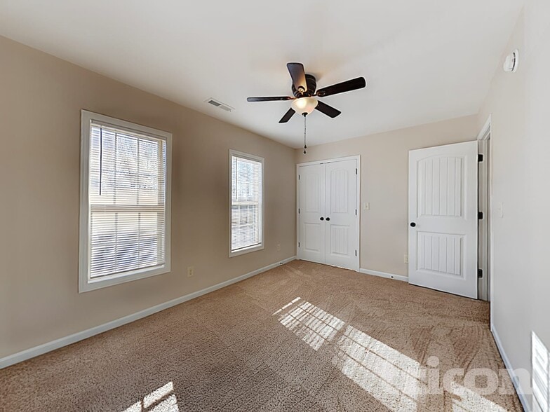 Building Photo - 192 Carissa Dr