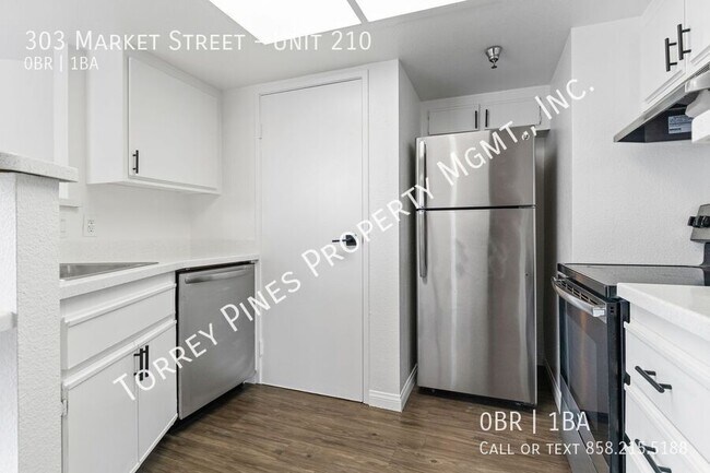 Building Photo - 303 Market St
