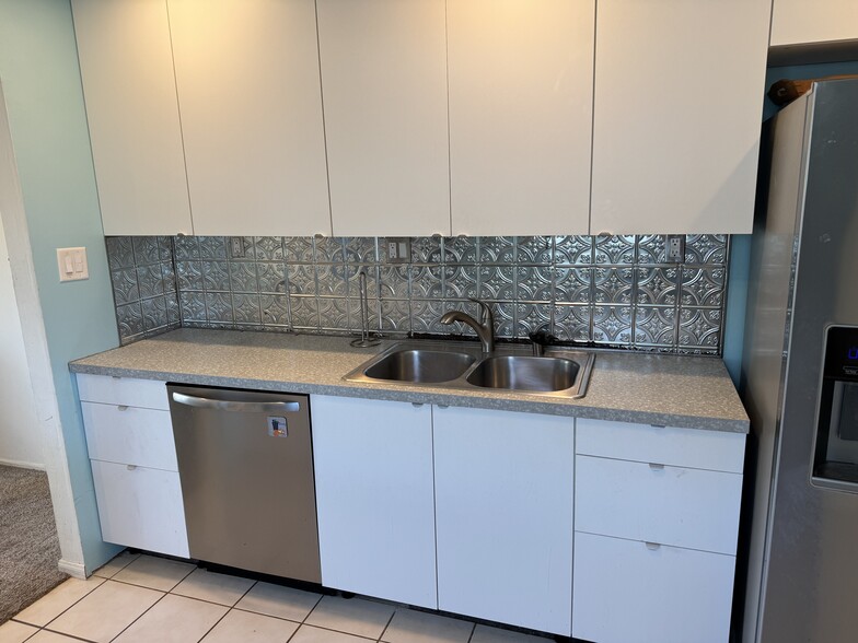 Building Photo - 3427 Clairemont Mesa Blvd