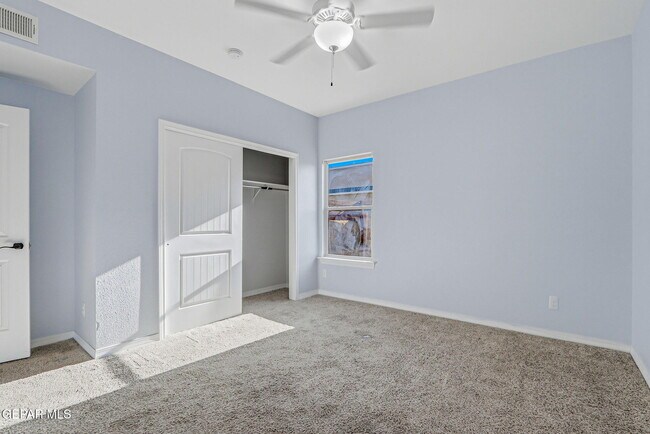 Building Photo - 717 HC Gilbert Minjares Dr