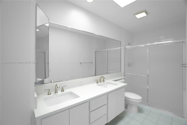 Building Photo - 9189 Sun Terrace Cir