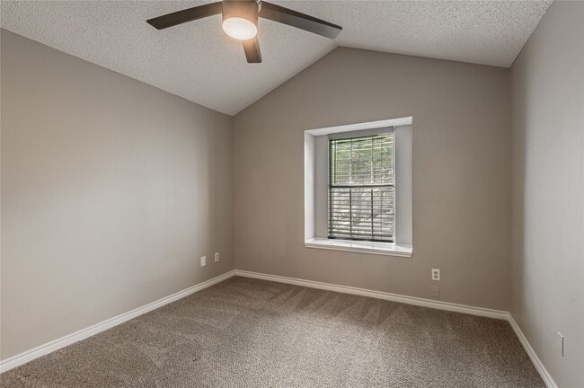 Building Photo - 1228 Ave O