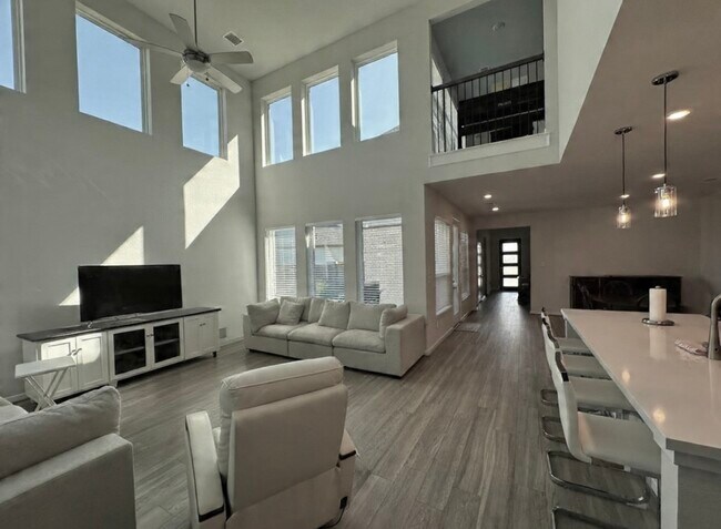 Building Photo - 22114 Palo Dura Ln