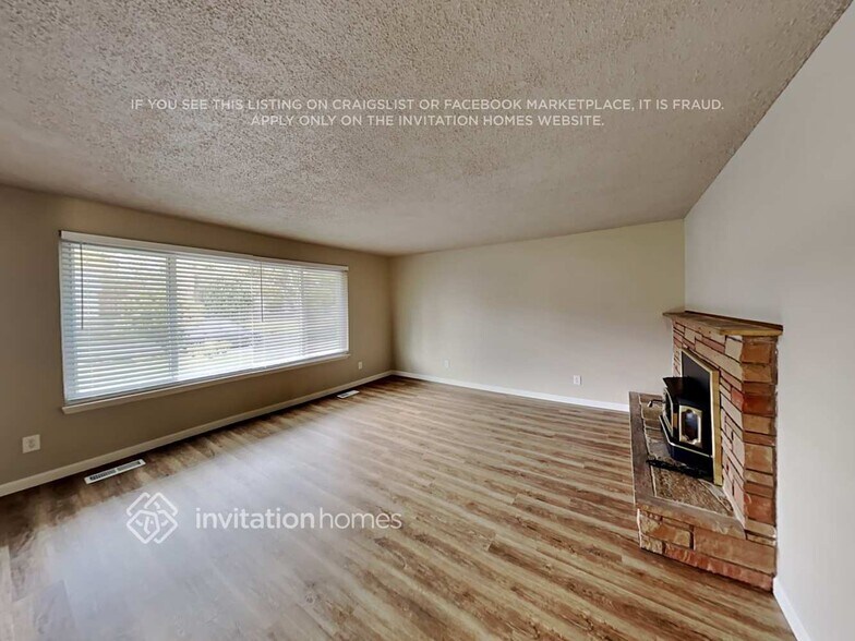 Building Photo - 7807 76th Ave SW