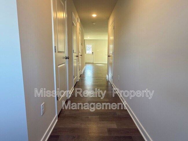 Building Photo - 14639 Hancock Towns Dr