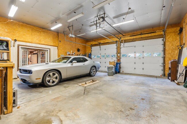 Building Photo - 4998 Rockefeller Rd