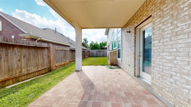 Building Photo - 21050 Florette Ln