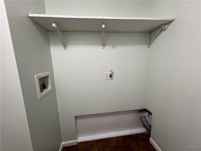 Building Photo - 1186 NY-104B