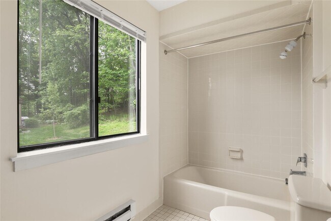 Building Photo - 388 Heritage Hills