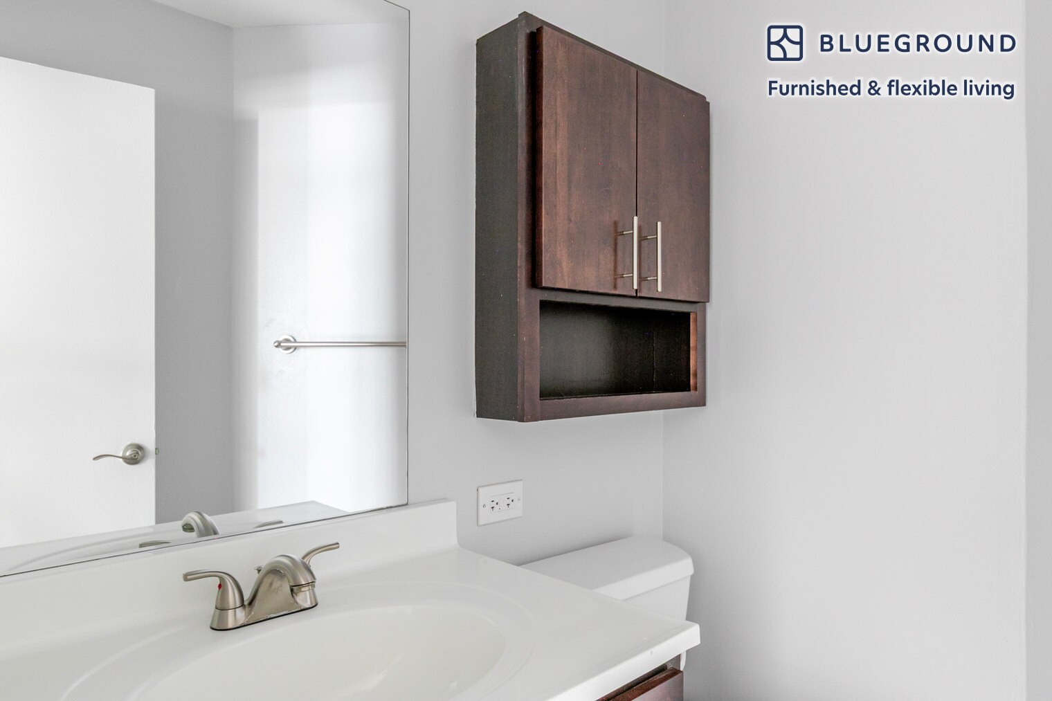 Building Photo - 8 W Chestnut St