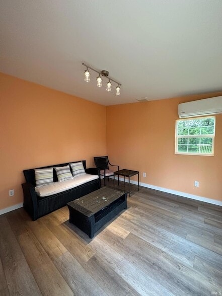 Building Photo - 3825 E Devonshire Ln