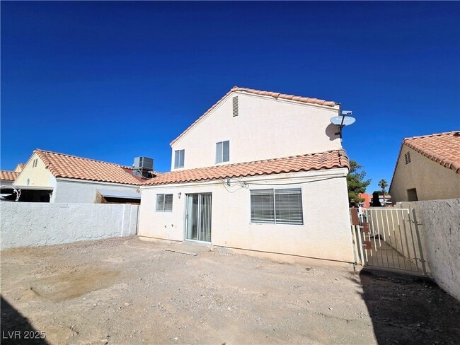 Building Photo - 5797 Cedar Ave