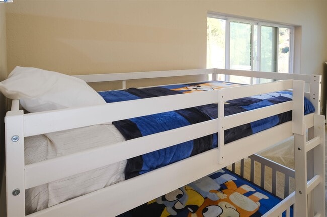 Building Photo - 5700 Alhambra Valley Rd