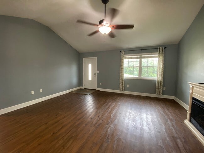 Building Photo - Your Dream Rental Awaits in Osage Hills – Pet Friendly!