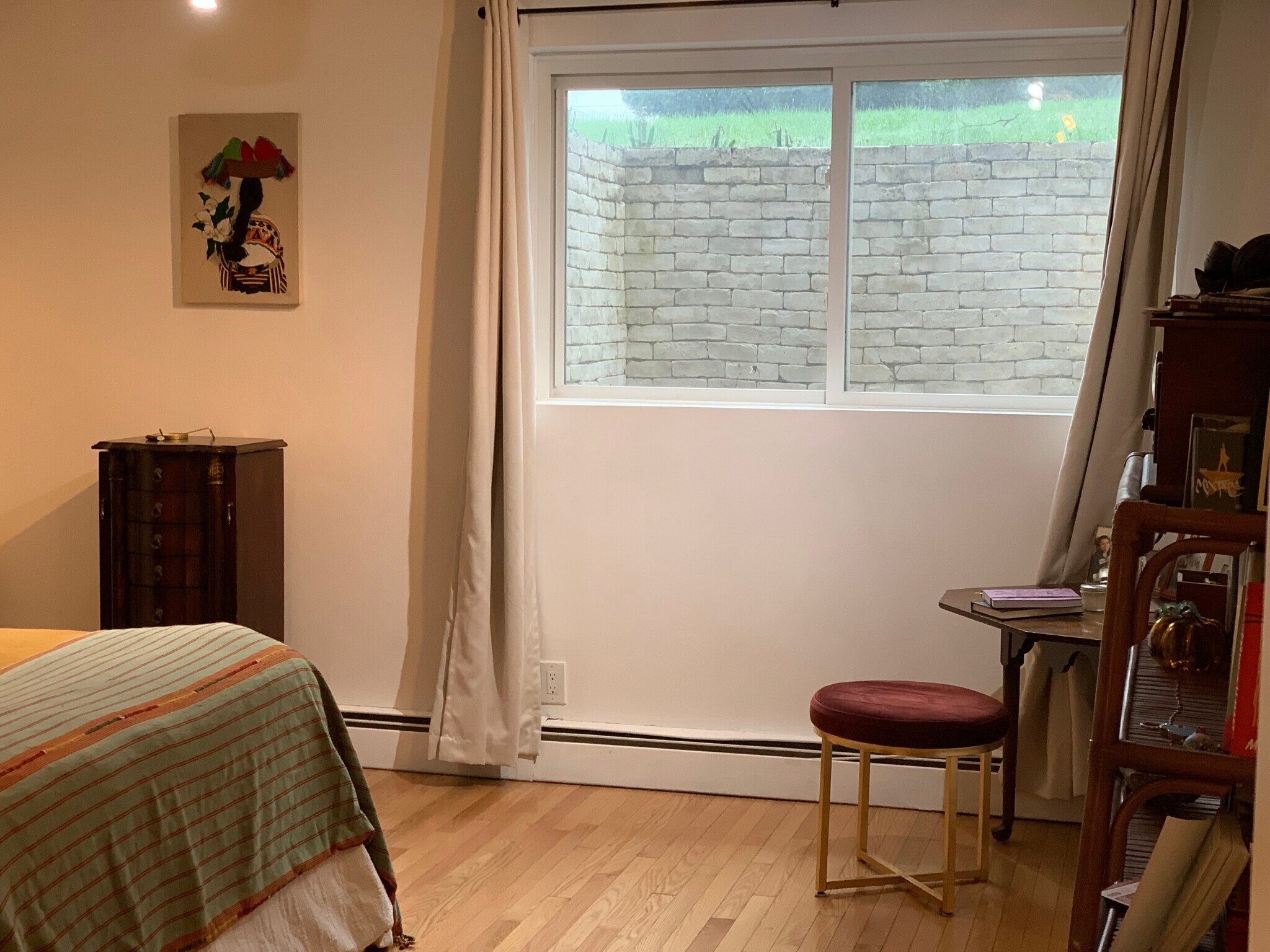 Building Photo - 11 Bridge St