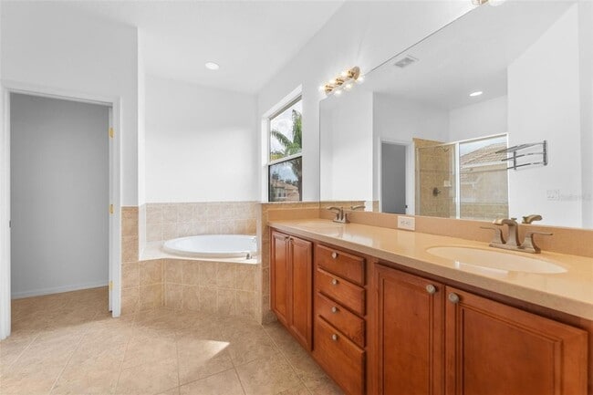 Building Photo - 10886 Cory Lake Dr