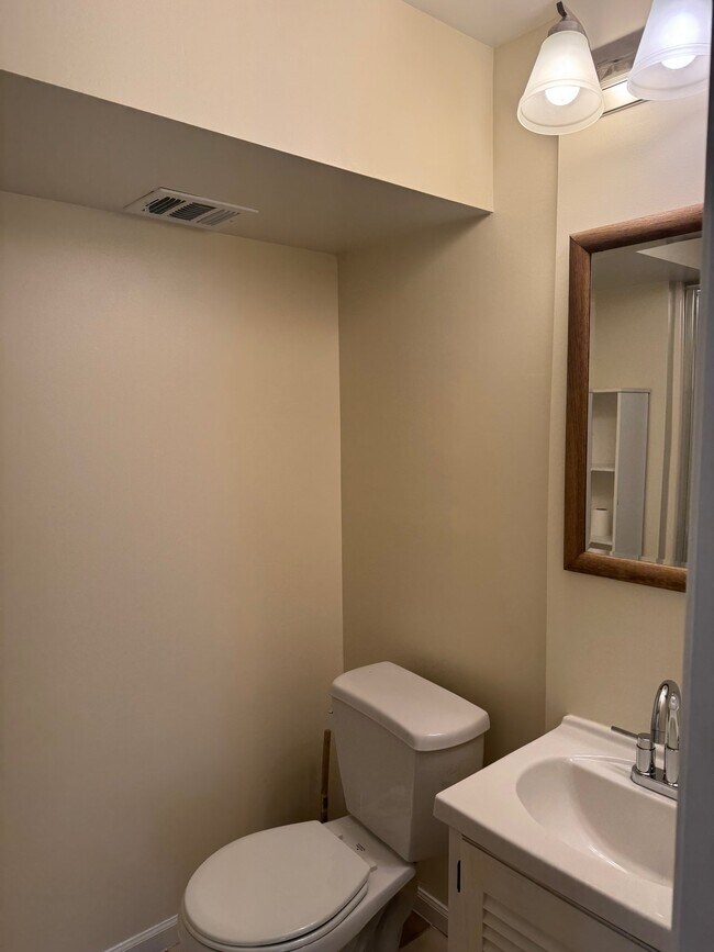 Building Photo - 8929 Bald Hill Pl