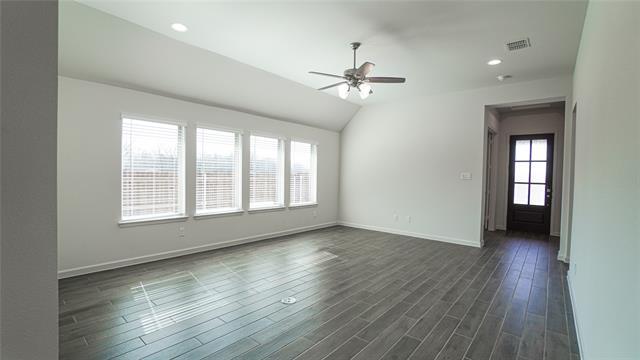 Building Photo - 6104 Vester Trl