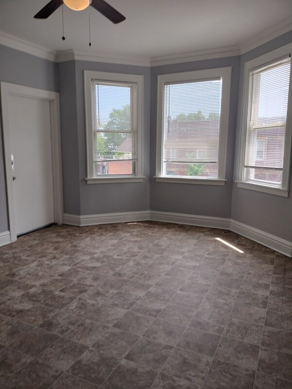 Building Photo - 8320 S Muskegon Ave