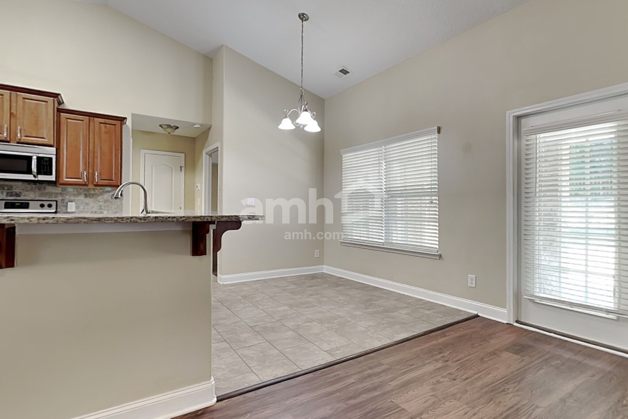 Building Photo - 7194 Caley Ln