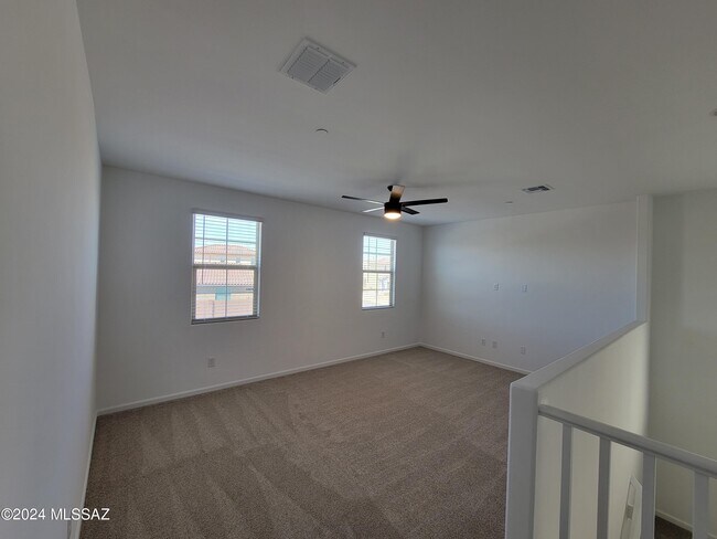 Building Photo - 5595 S Adero Cyn Trl