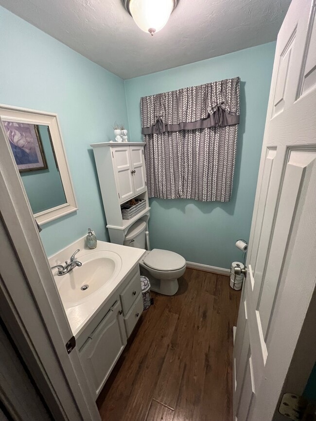 Building Photo - 37B Timrod Dr