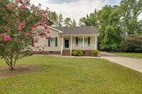 Building Photo - 3-Bedroom Ranch on 1 Acre in Oxford
