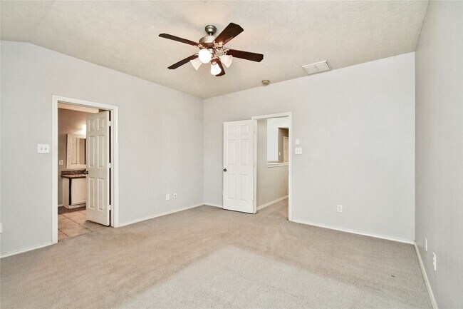 Building Photo - 62 E Stedhill Loop